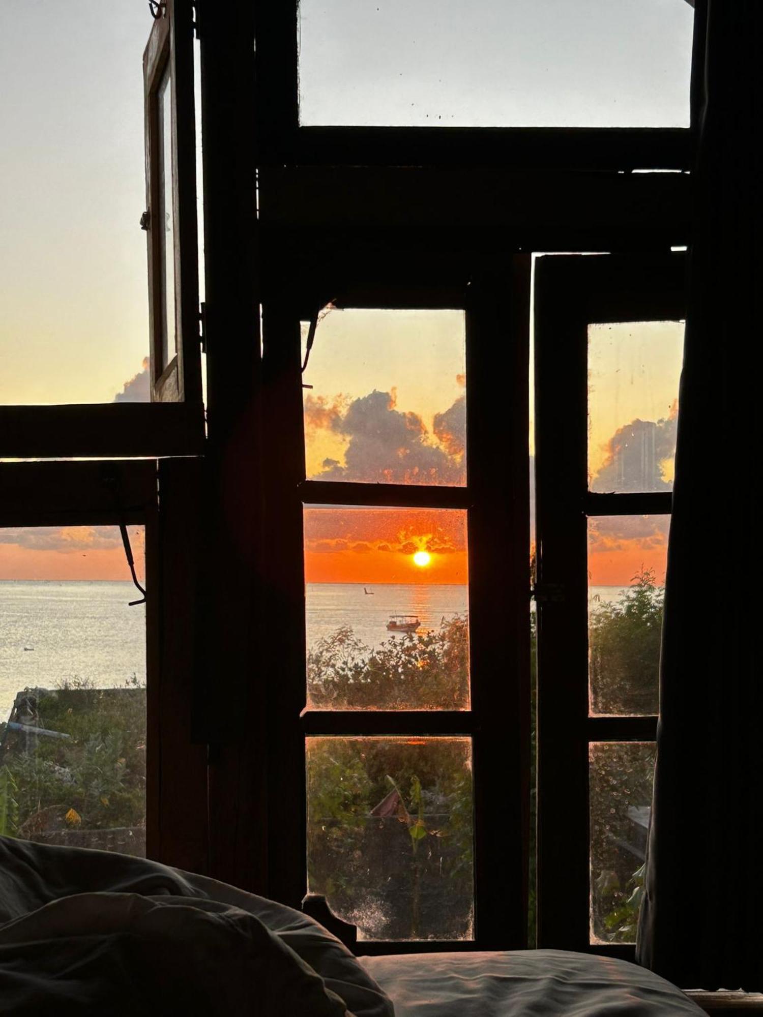 Yogi Beach Cabin Amed Extérieur photo